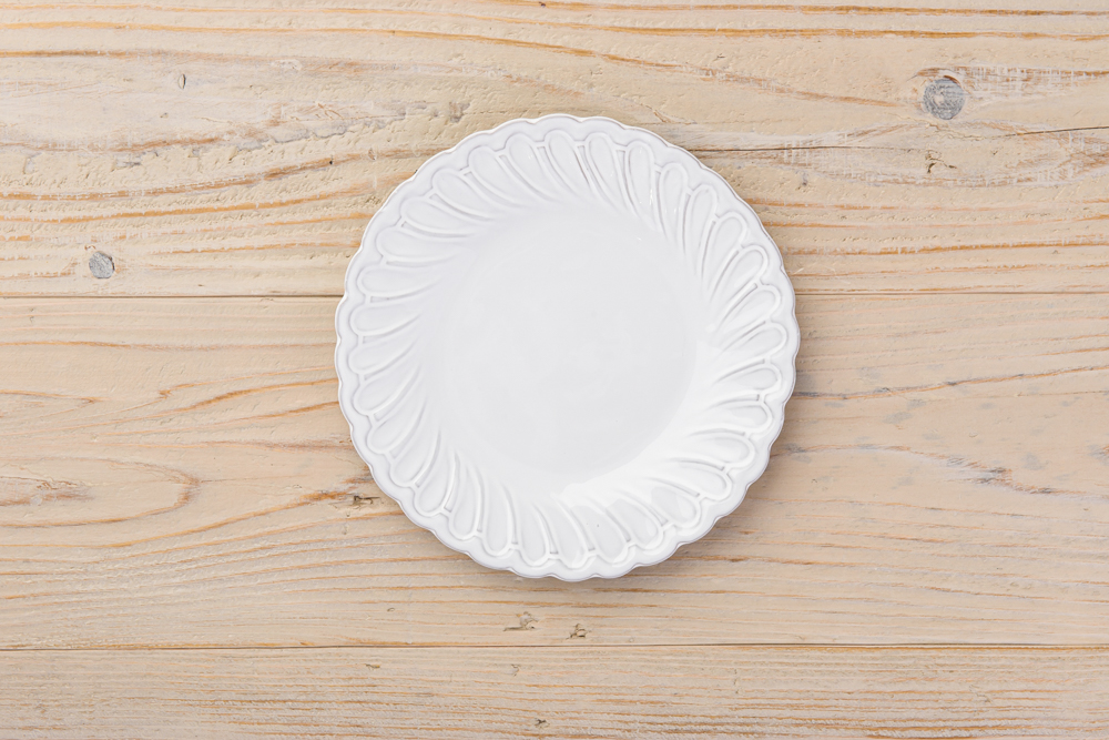 22cm キッチン・日用品・その他 Virginia Casa ホワイトデザート皿 4枚