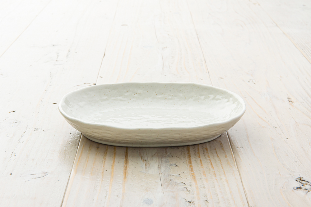 美濃焼 studio CLIP オーバルカレー皿 オフホワイト 22cm <br