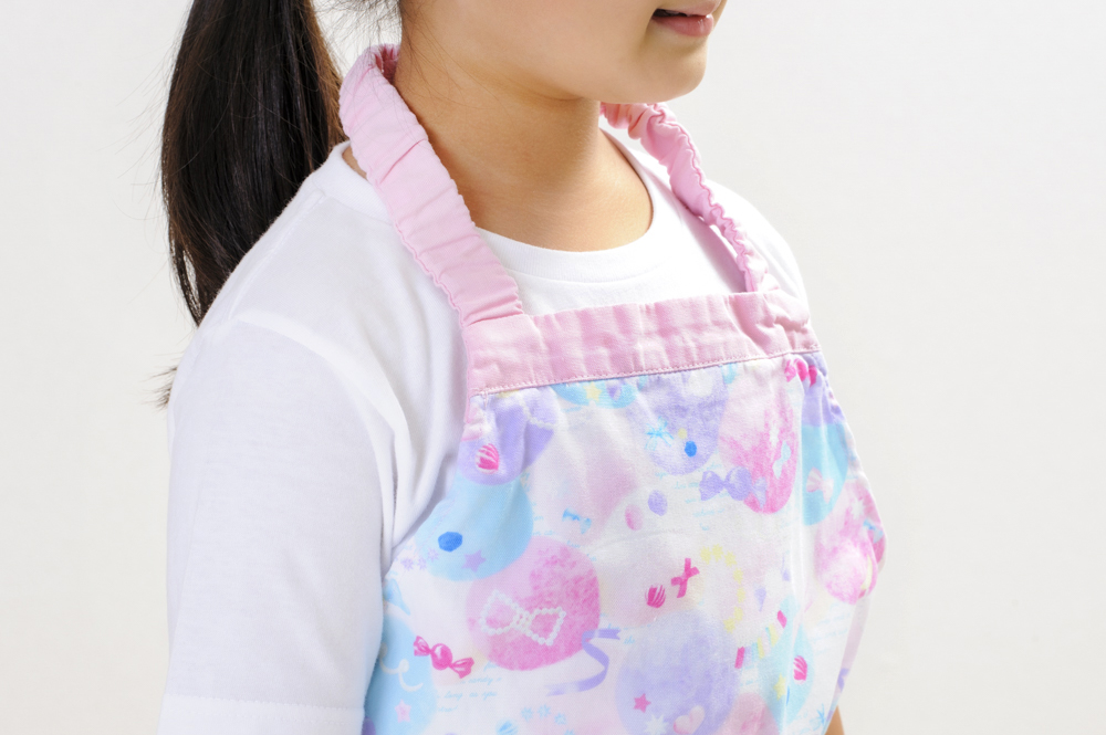 キッズエプロン リボン宝石柄ピンク 三角巾セット（120～140